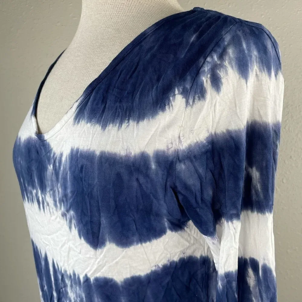 NWT Passports Blue & White Tie Dye Style Top